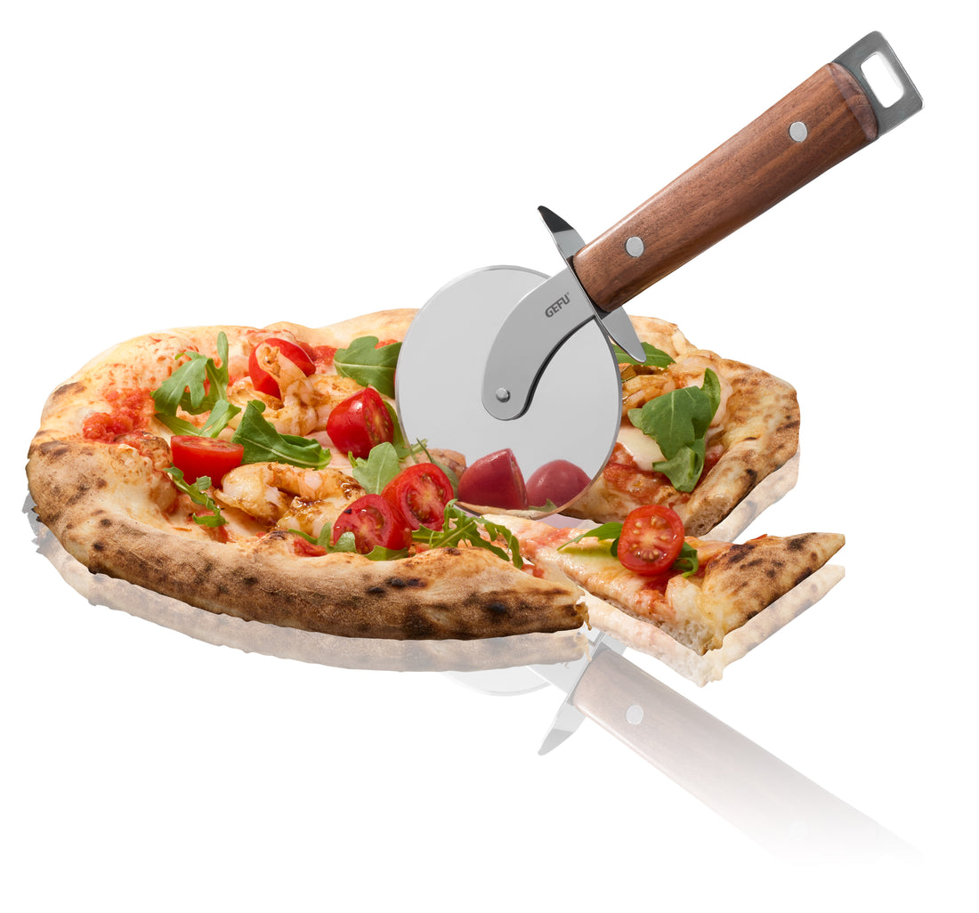 Pizzahjul, rustfrit stål med greb i valnød