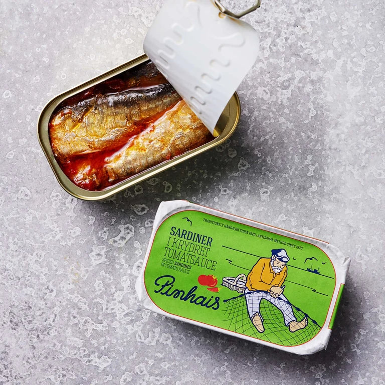 Grøndals Sardiner i Krydret Tomatsauce