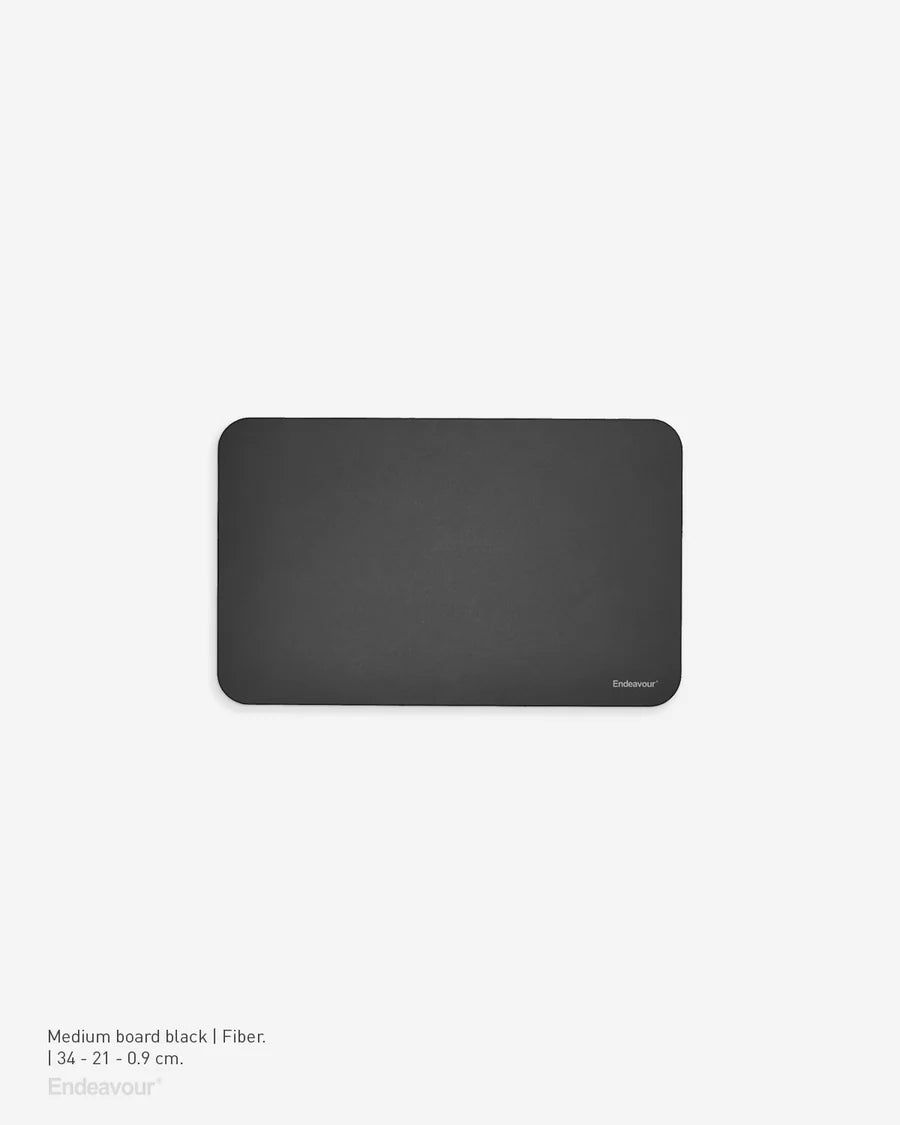 Medium skærebræt med saftrille – Endeavour, 34 x 21 cm
